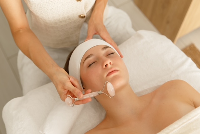 Massage facial Kobido